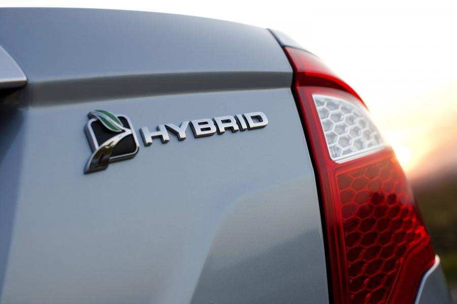  Ford Fusion Hybrid 2010 года  (US) (фото 25 из 111)